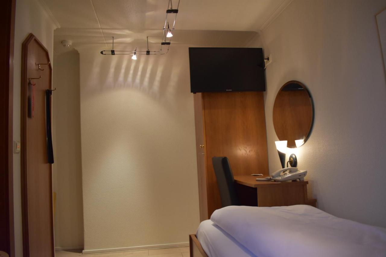 Hotel Atlanta 팔켄뷔르흐안더횔 외부 사진